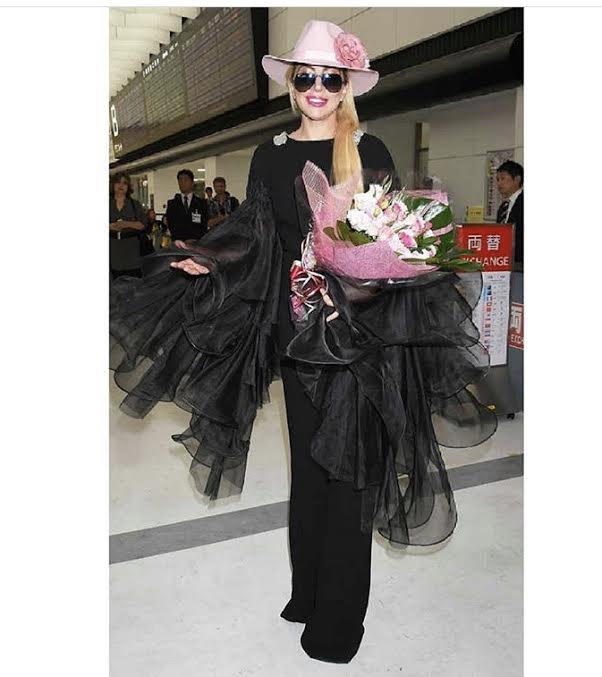 lady-gaga-stephane-rolland-haute-couture-spring-2016-2