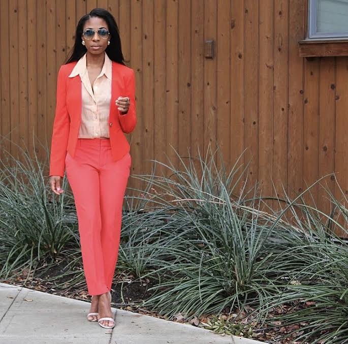 best-of-2016-fashion-bombshell-of-the-year-shes-so-overdressed-4