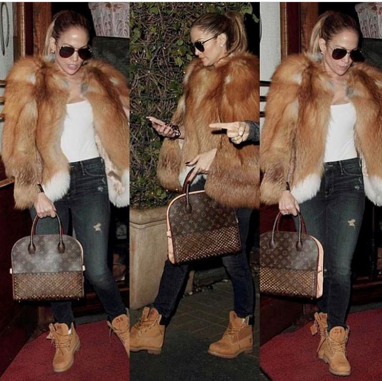 jennifer-lopez-beverly-hills-louis-vuitton-christian-louboutin-handbag