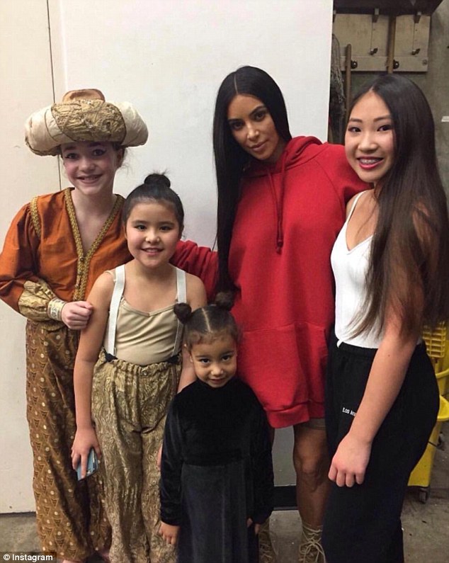 kim-kardashian-la-balllet-vetements-communist-hoodie-3