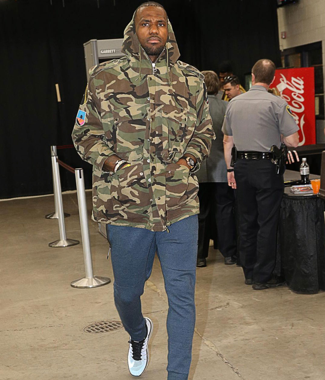 lebron-james-best-dressed-man-2016-8