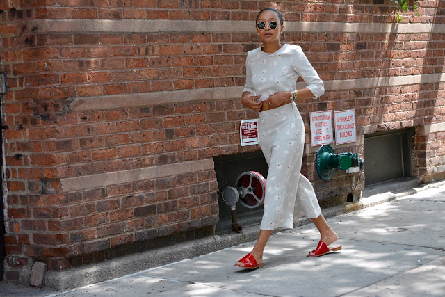 nia-alleyne-lets-wear-black-8