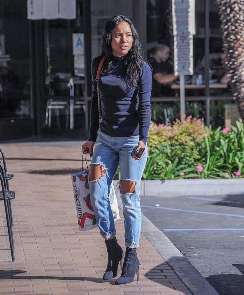 splurge-karrueche-la-gianvito-rossi-vires-ankle-booties-1