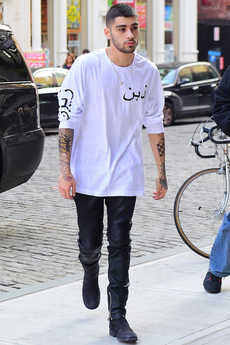 zayn-malik-best-dressed-man-2016-3