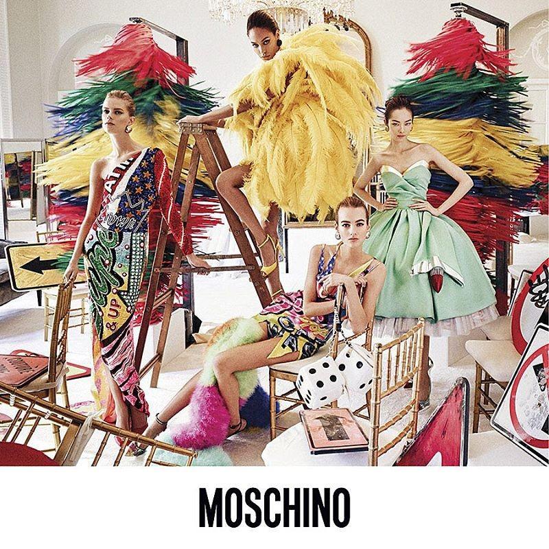 joan-smalls-moschino