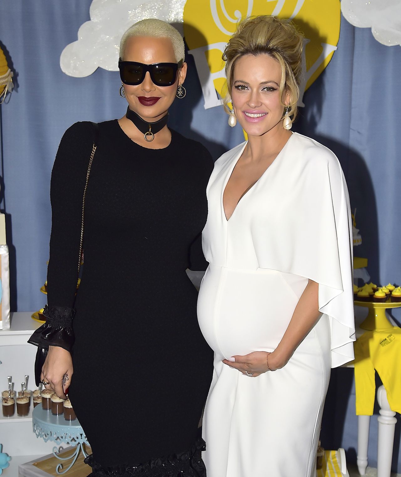 peta-murgatroyd-amber-rose-the-mccarren-hotel-in-brooklyn-ny-december-2016-opening-ceremony-1