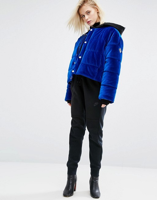 10-under-200-puffer-jackets-15