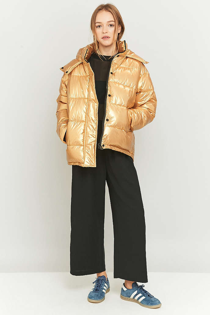 10-under-200-puffer-jackets-5