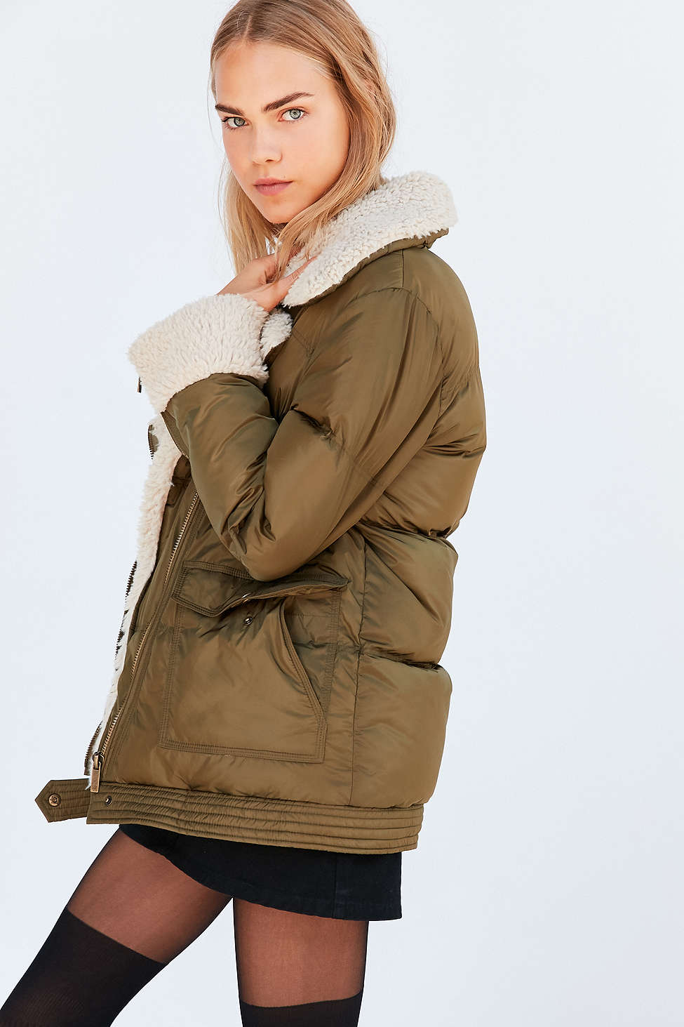 bomb-product-of-the-day-urban-outfitters-silence-noise-jessa-sherpa-lined-puffer-coat-4
