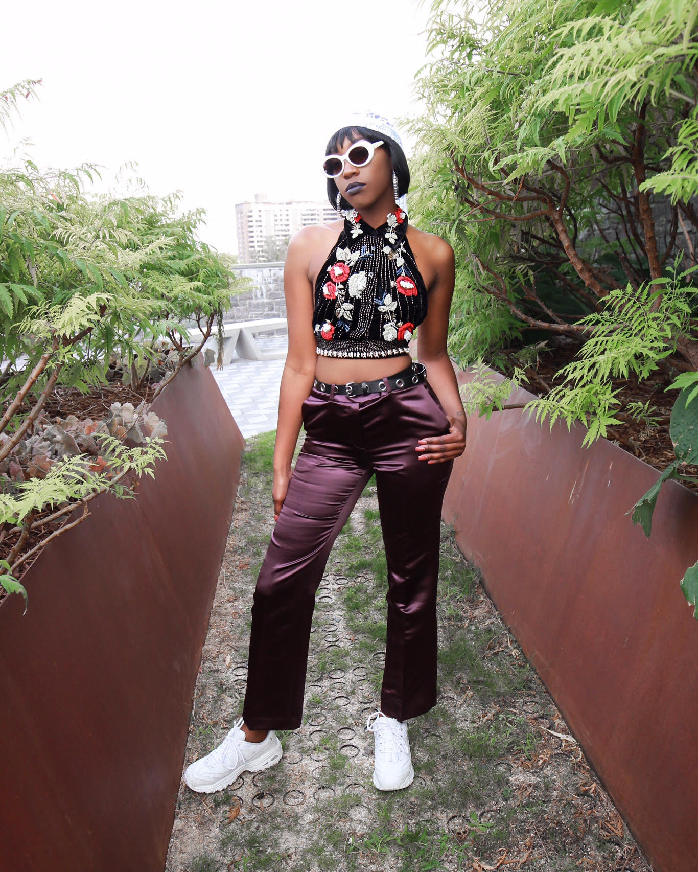 fashion-bombshell-of-the-day-roxy-from-dc-10