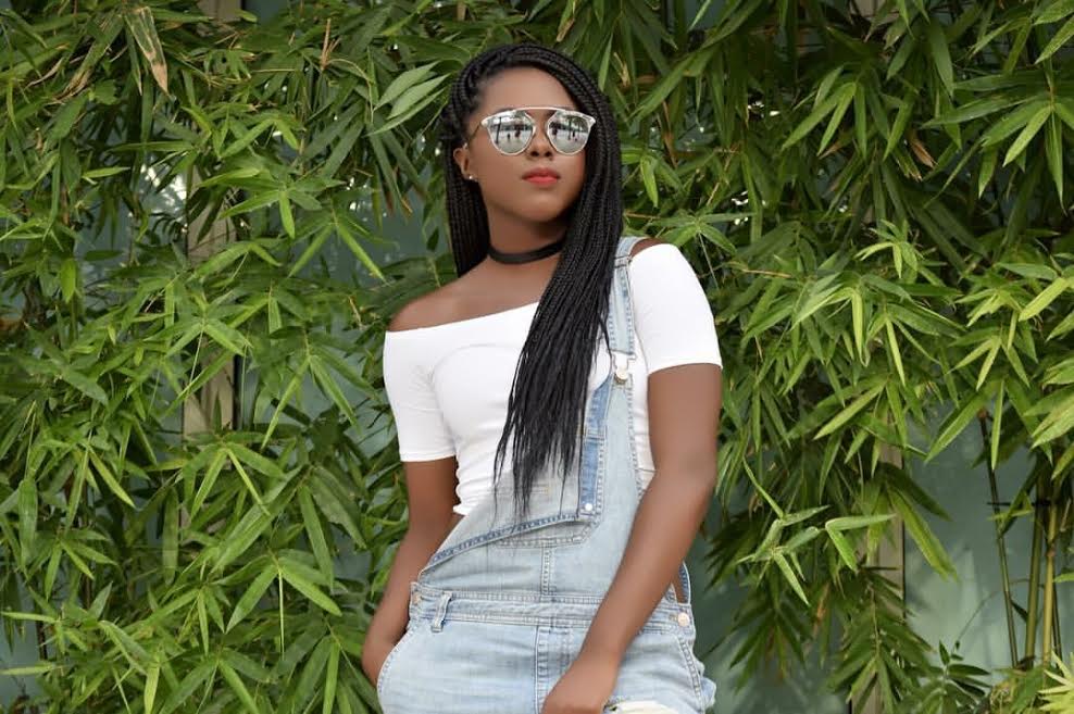 fashion-bombshell-of-the-day-sabine-from-florida-4