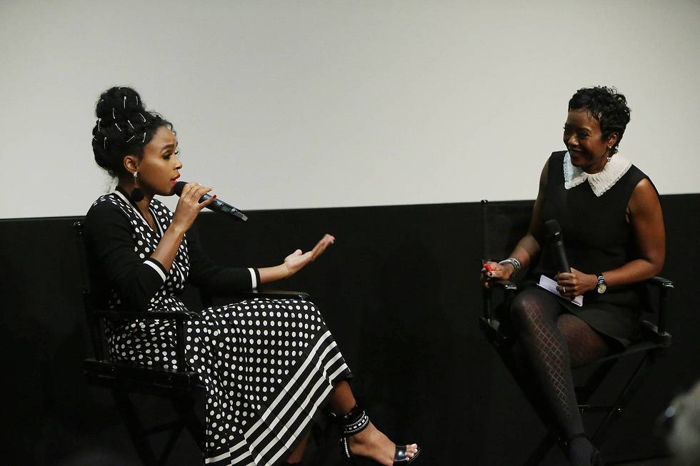 janelle-monae-hidden_figures_screening-kate-spade-new-york-dt-stripe-cardigan-and-pleated-skirt-1