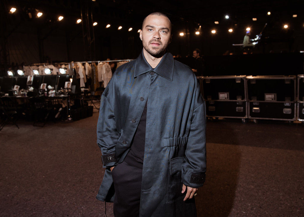 jessewilliamskenzofrontrowparisfashion