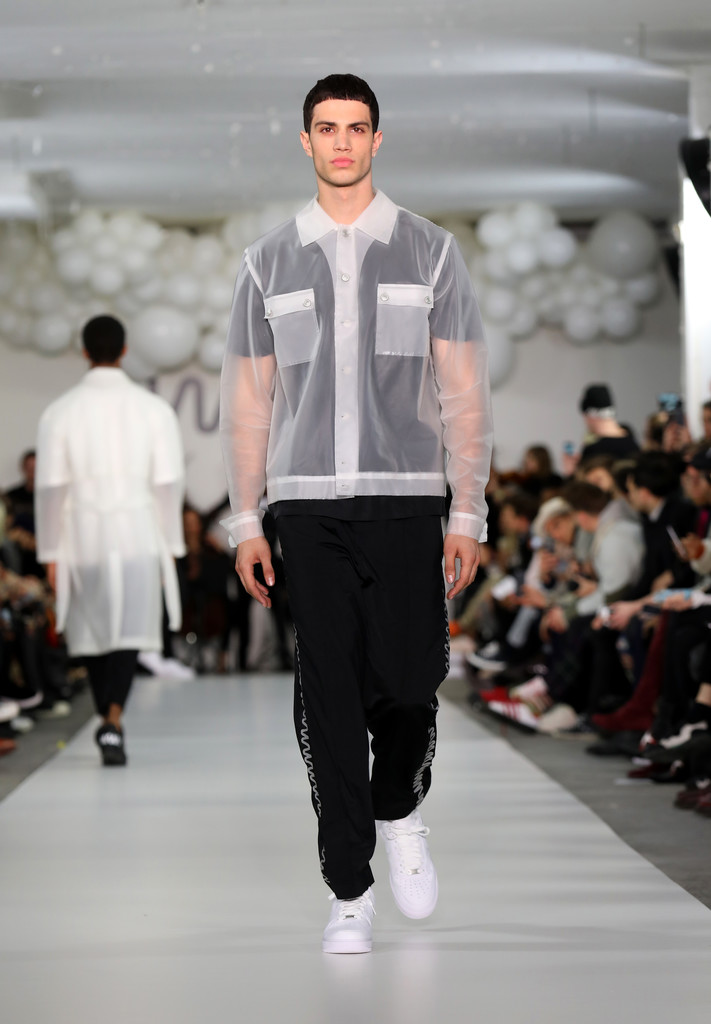 wearrunwaylfwmenjanuary2017-tinie-10