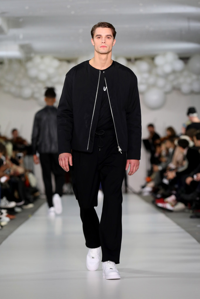 wearrunwaylfwmenjanuary2017-tinie-4