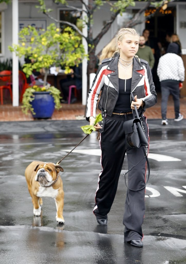 sofiarichiesofiarichiestopsfredsegal-givenchy