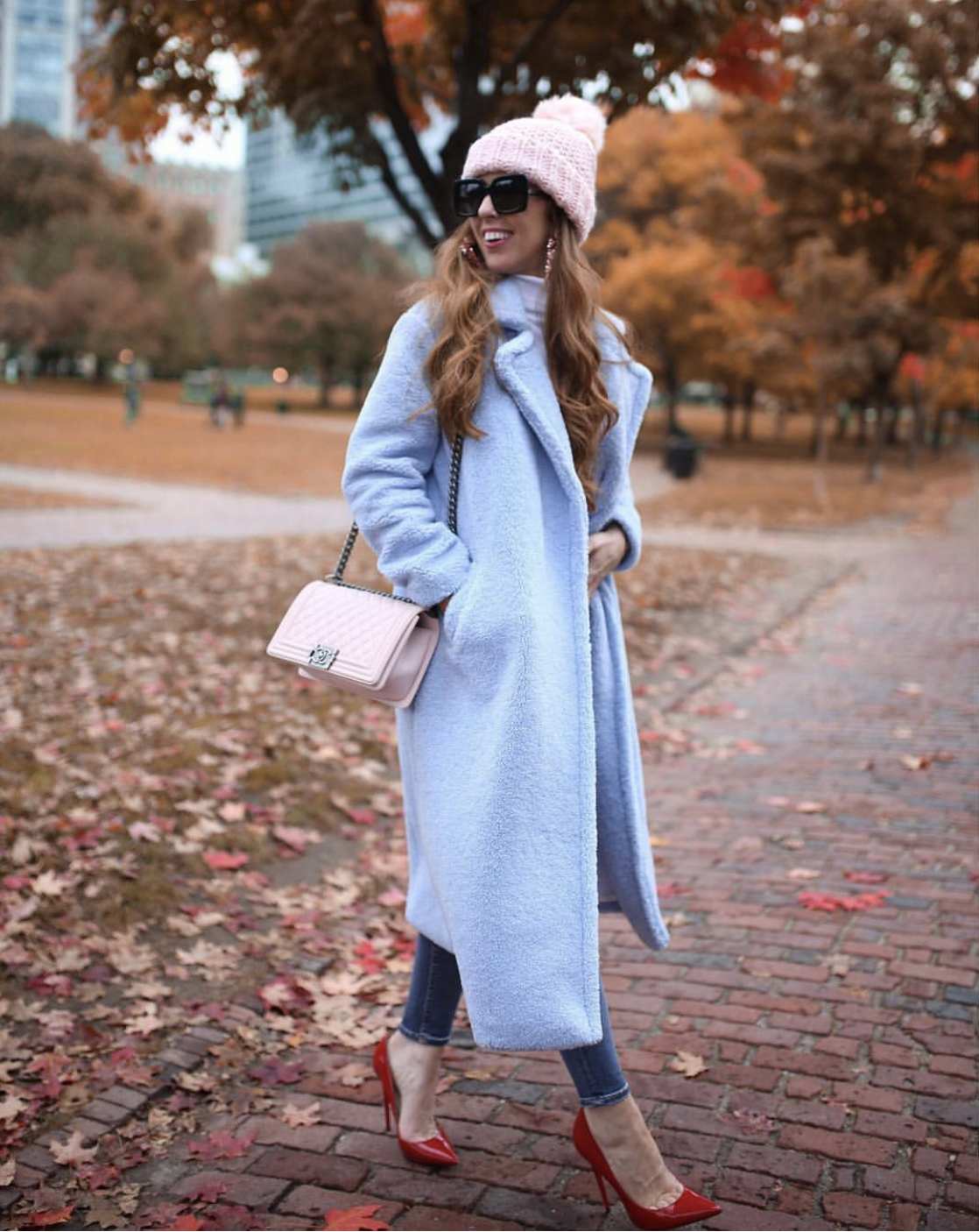 Winter-wardrobe-must-have-the-teddy-bear-coat 16
