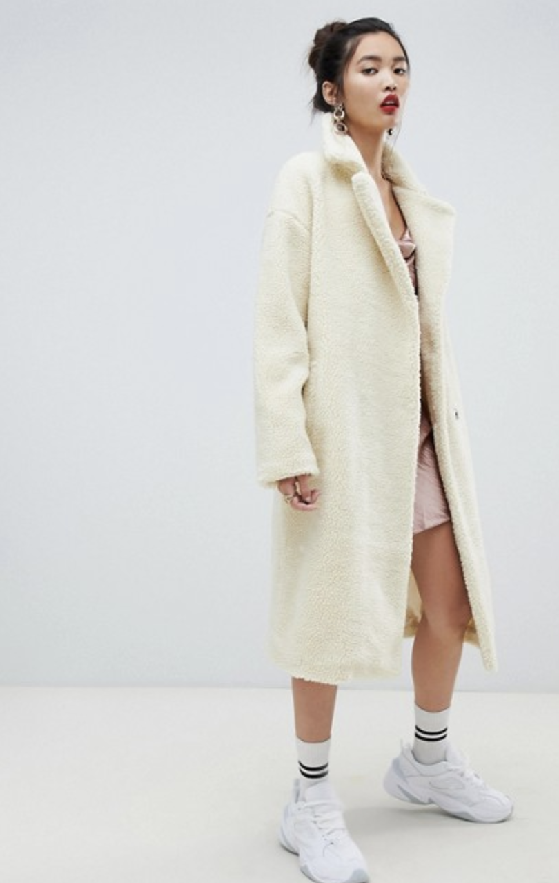 Winter-wardrobe-must-have-the-teddy-bear-coat25
