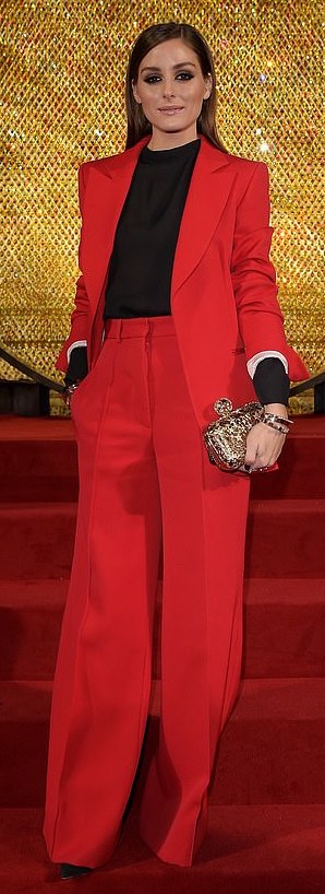 On-the-Scene-British-Fashion-Awards-Featuring-Winnie-Harlow-in-Atelier-Versace-Kaia-Gerber-in-Alexander-McQueen-Plus-a-Surprise-Appearance-from-Meghan-Markle-in-Givenchy-and-More-23