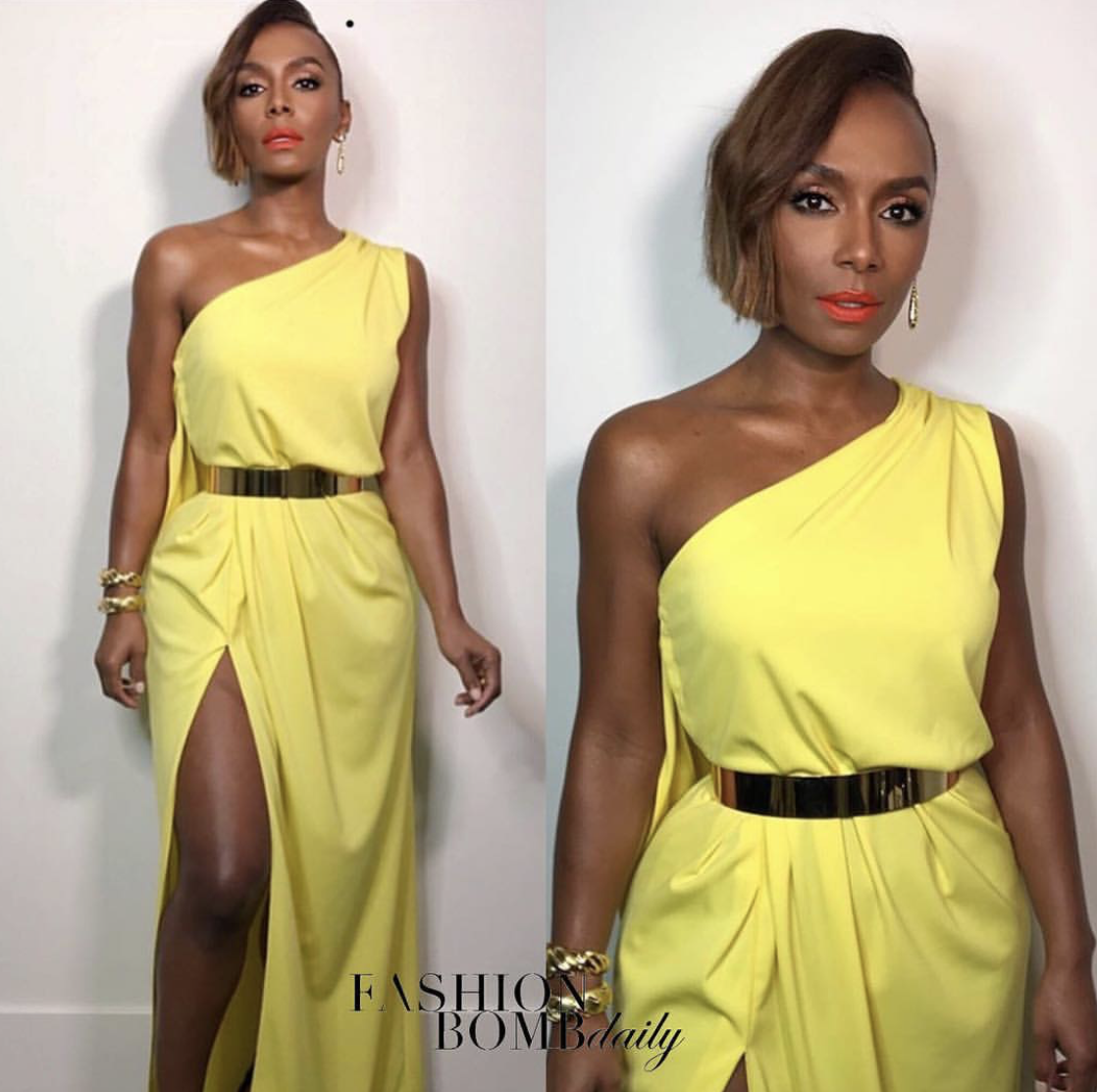 Top-5-Looks-of-the-Day-Sunday-6th-January-2