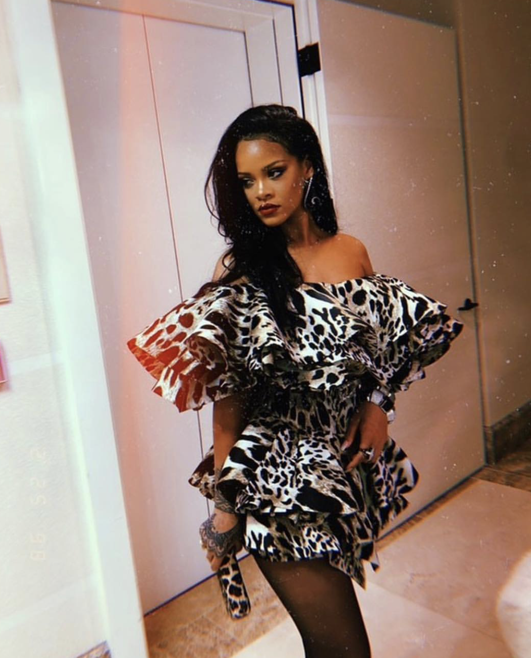 Celebs_Love_Judith_Leiber_Couture_Clutch_Bags_5