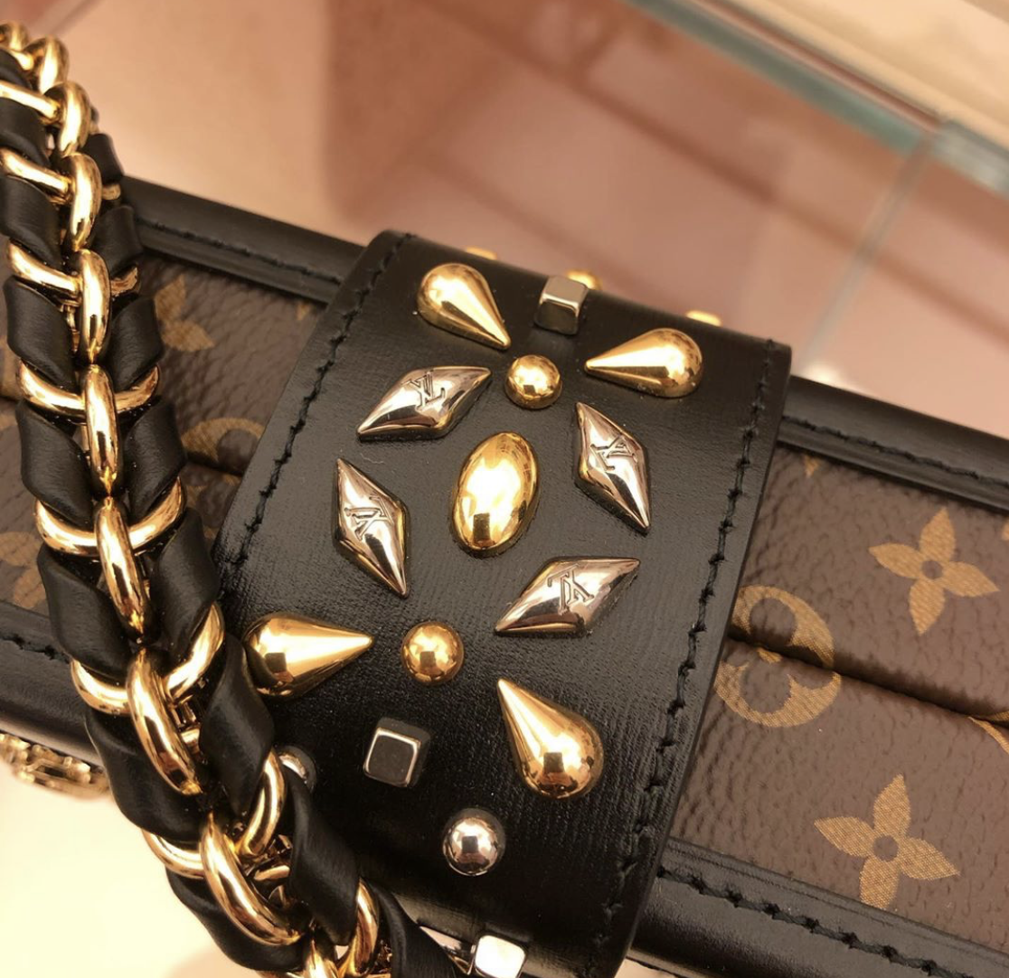 Bomb_Product_of_the_Day_Louis_Vuitton_Petit_Malle_Bag_2