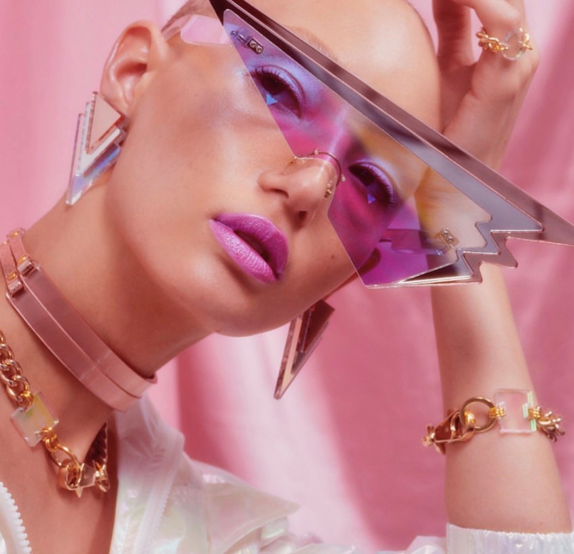 Bomb_Product_of_the_Day_Squiggle_Glasses_by_ISLYNYC_6