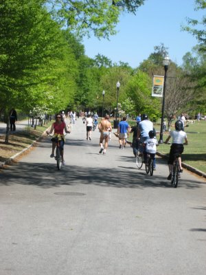 Real Style: Piedmont Park + Real Talk: How to Get Rid of Static Cling