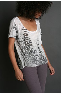 Steal of the Day: Scales Wide Crew Pocket Tee