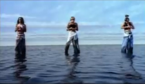 Video: Waterfalls by TLC