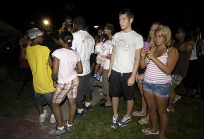 Fans React to the Passing of Michael Jackson