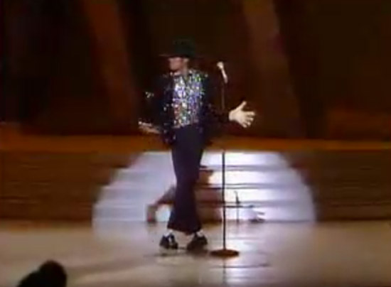 Video: Motown 25 Billie Jean by Michael Jackson