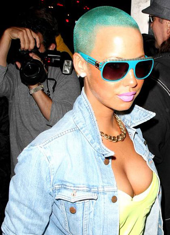Beauty Verdict: Amber Rose’s New Blue ‘Do