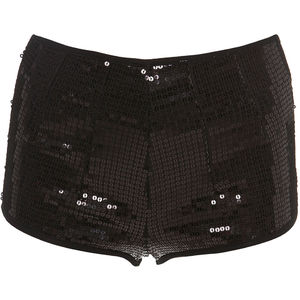 Mail Bombs : Rihanna’s Azzedine Alaia Sandals, Mary J Blige’s Hooded Wrap Cardigan, and Fergie’s Boxing Kitten Romper!