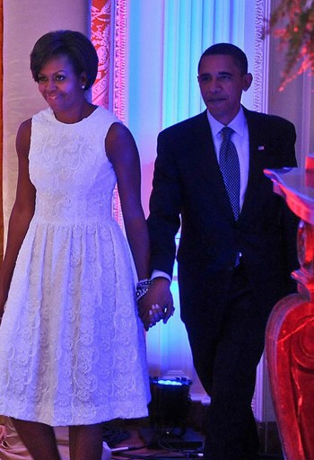 Michelle Obama Debuts New Short Hairstyle