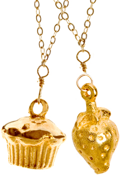 Steal of the Day : Tiny Treat Necklaces