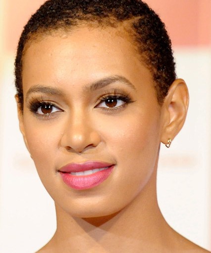 Beauty Bomb: Step-by-Step Celebrity Makeup!