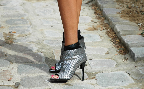 Snapshot : Giuseppe Zanotti Metallic Booties