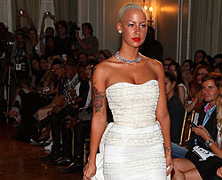 Fashion News: Amber Does her First Runway Show with Celestino