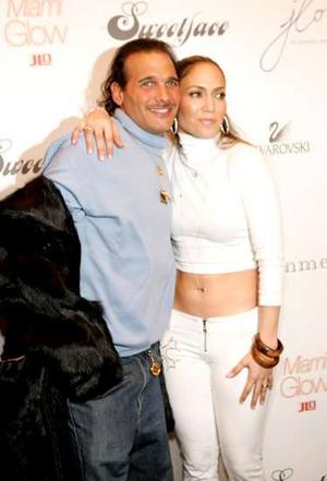 How to Break Into Fashion: Celebrity Stylist Phillip Bloch