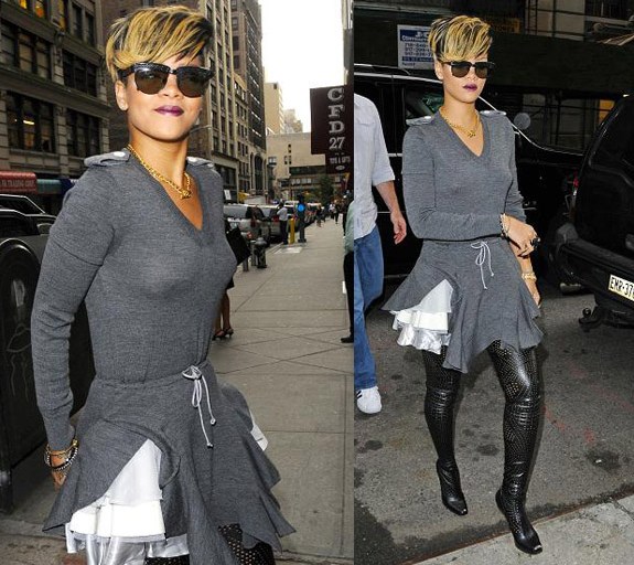 Hot! or Hmm… : Rihanna’s New Blond ‘Do