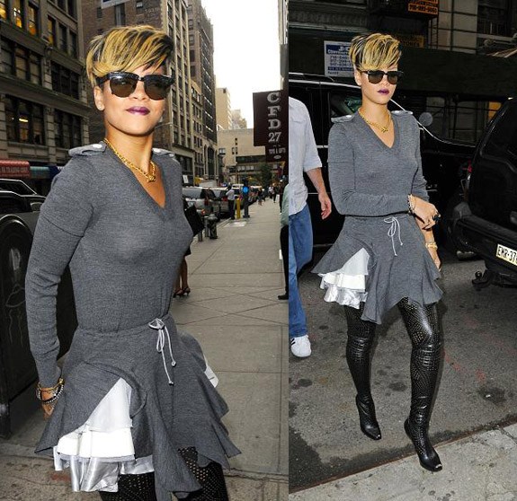 Hot! or Hmm… : Rihanna’s New Blond ‘Do
