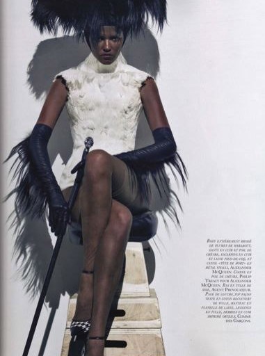 Fashion News: Model Lara Stone Painted in Blackface for Paris Vogue