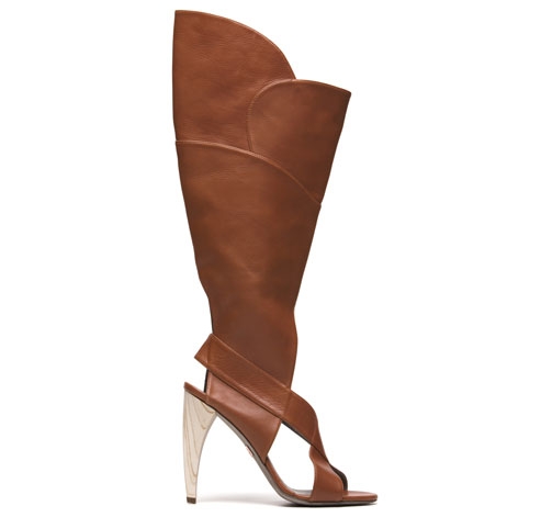 Splurge of the Day : Omelle’s Cole Heels