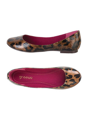 Steal of the Day : Kyra Patent Flats