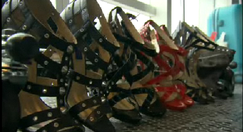 Video : Backstage at the Jimmy Choo for H&M Shoot