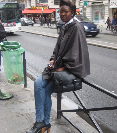 Street Peep : Trendy Capes