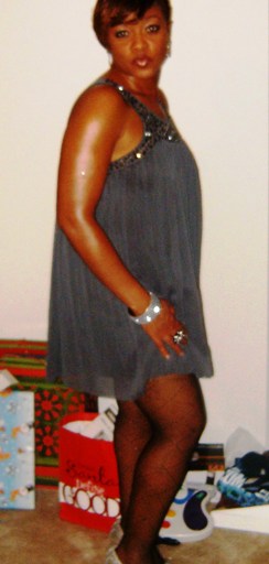 Fashion Bombshell of the Day : Nicki from Miami