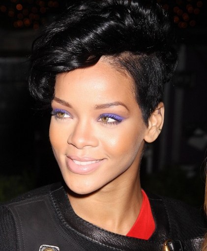 The Color Wheel: How to Combine Colors in your Wardrobe