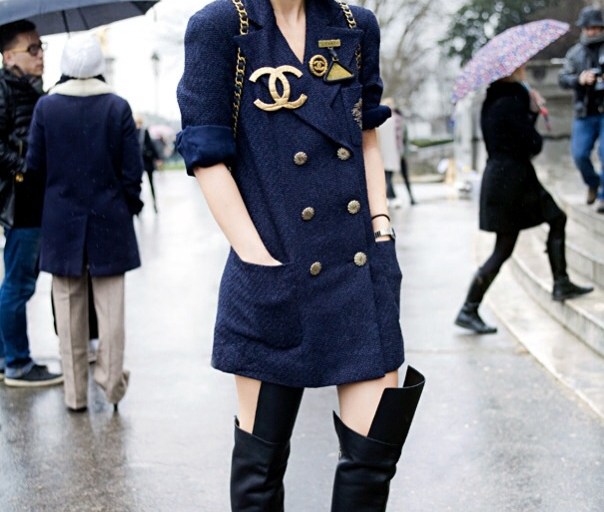 The Fashion Bomb News Breakdown: Miroslava Duma and Dasha Zhukova Apologize for Black Bondage Chair-Gate, Spanx Could Pose Health Risks, and Jay Z and Beyoncé to Perform at 2014 Grammys